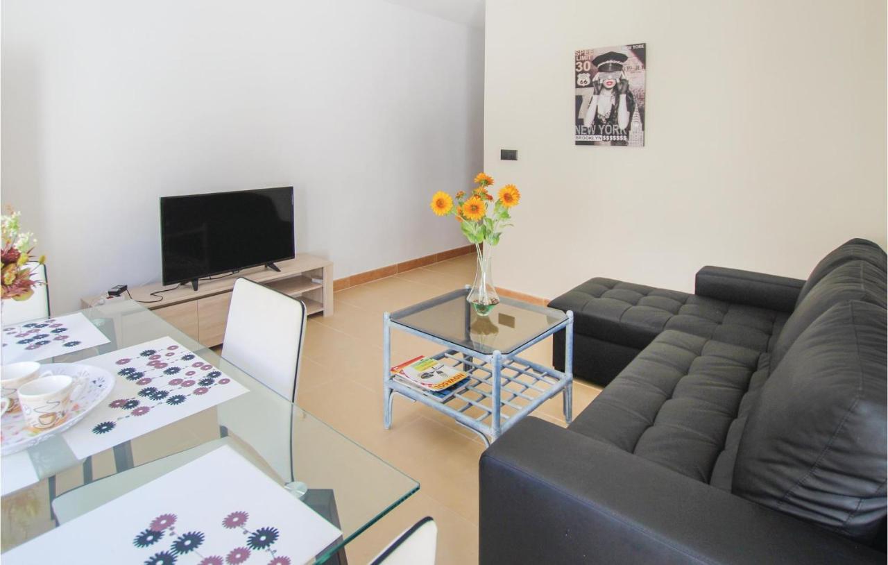 3 Bedroom Gorgeous Apartment In Alicante Eksteriør bilde